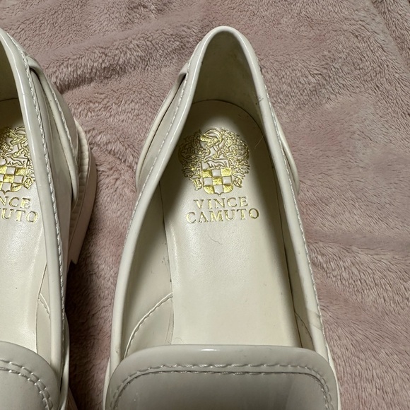 Vince Camuto Cream loafers - Picture 9 of 10